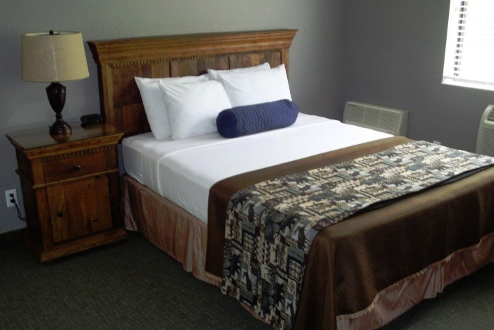 Travelodge by Wyndham — Gardiner, MT
